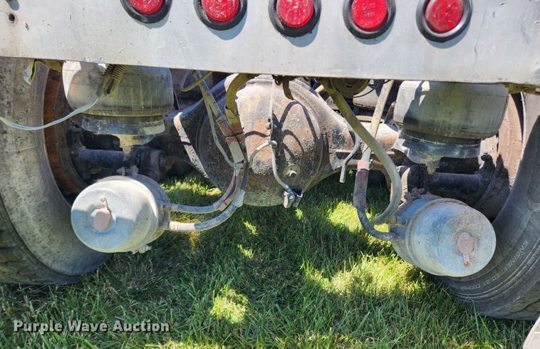 image for item FB9852 1997 Kenworth W900  semi truck