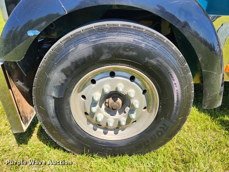 image for item FB9852 1997 Kenworth W900  semi truck