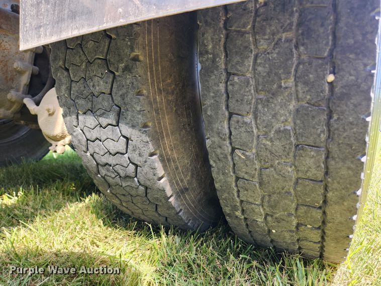 image for item FB9852 1997 Kenworth W900  semi truck