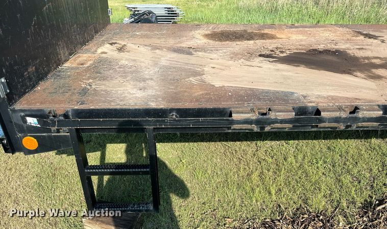 image for item KL9038 Morgan  flatbed