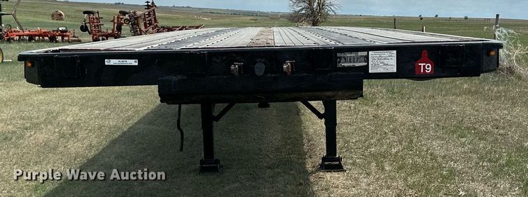image for item KL9079 1995 Utility  flatbed trailer