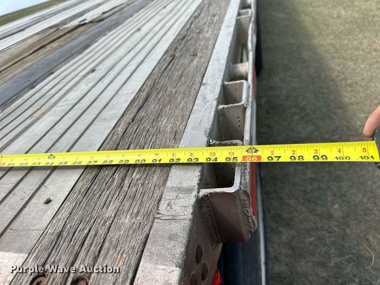 image for item KL9079 1995 Utility  flatbed trailer