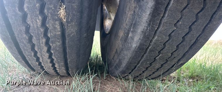 image for item KL9079 1995 Utility  flatbed trailer