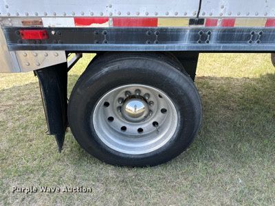 image for item KL9086 1993 Great Dane 7811TZ-1A 48  refrigerated van trailer