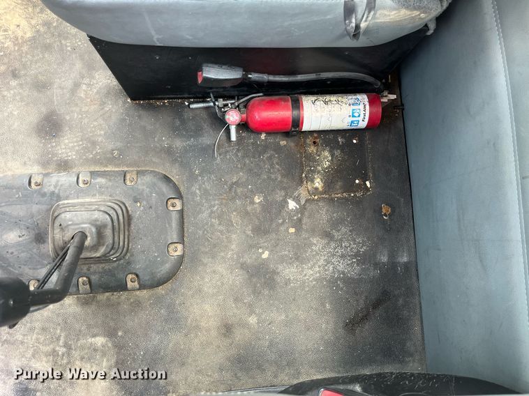 image for item LA9964 2017 Kenworth T680  semi truck