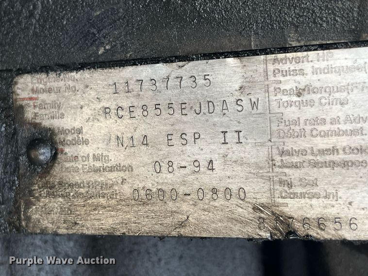 image for item LA9965 1997 Volvo WIA  semi truck