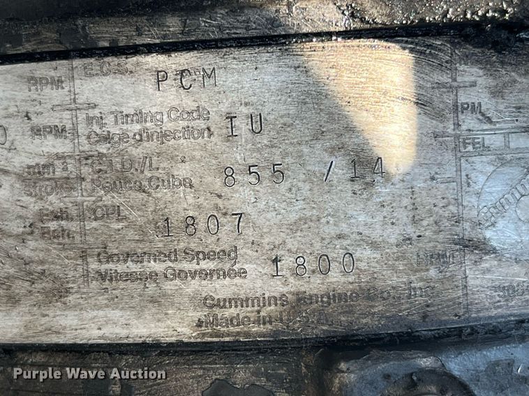 image for item LA9965 1997 Volvo WIA  semi truck