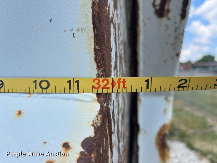 image for item LA9994 1998 Travis  end dump trailer