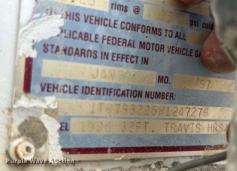 image for item LA9994 1998 Travis  end dump trailer