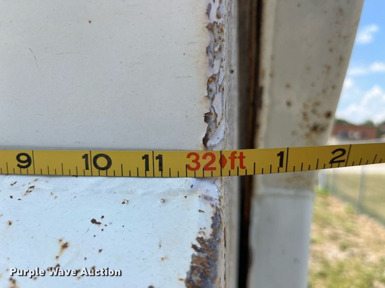 image for item LA9995 1998 Travis  end dump trailer