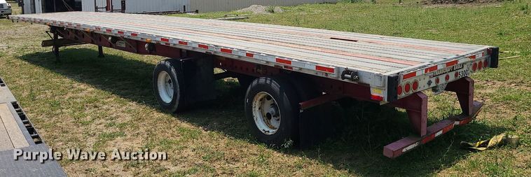 image for item LE9137 2008 Transcraft  flatbed trailer