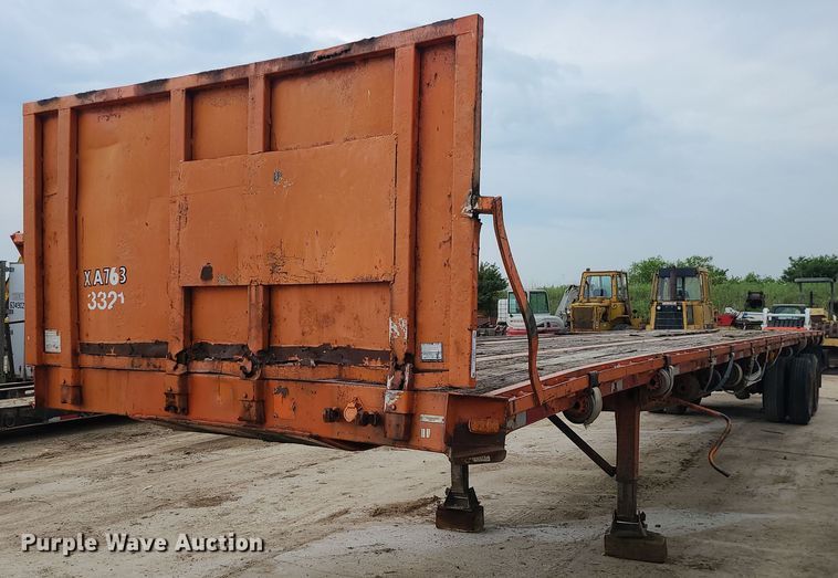 image for item LE9187 1994 Great Dane  flatbed trailer
