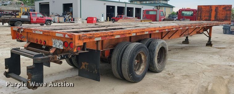 image for item LE9187 1994 Great Dane  flatbed trailer