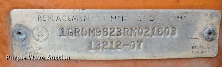 image for item LE9187 1994 Great Dane  flatbed trailer