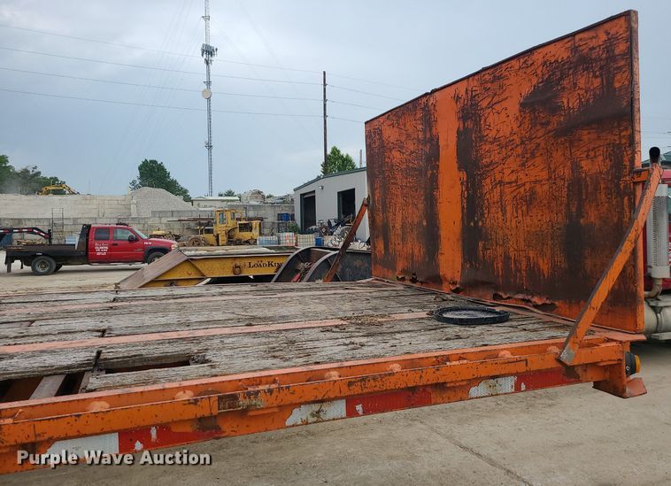 image for item LE9187 1994 Great Dane  flatbed trailer