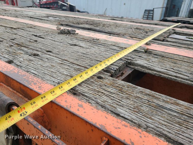 image for item LE9187 1994 Great Dane  flatbed trailer