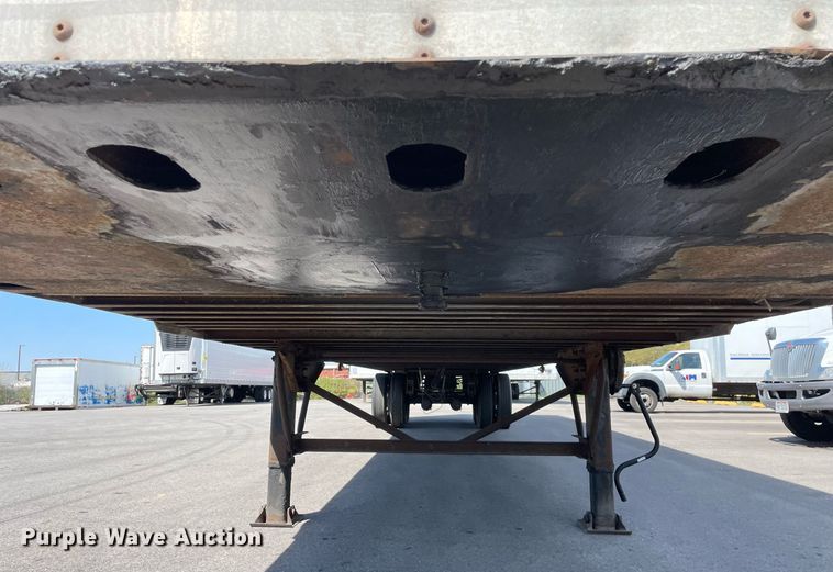 image for item LJ9651 2000 Trailmobile  dry van trailer