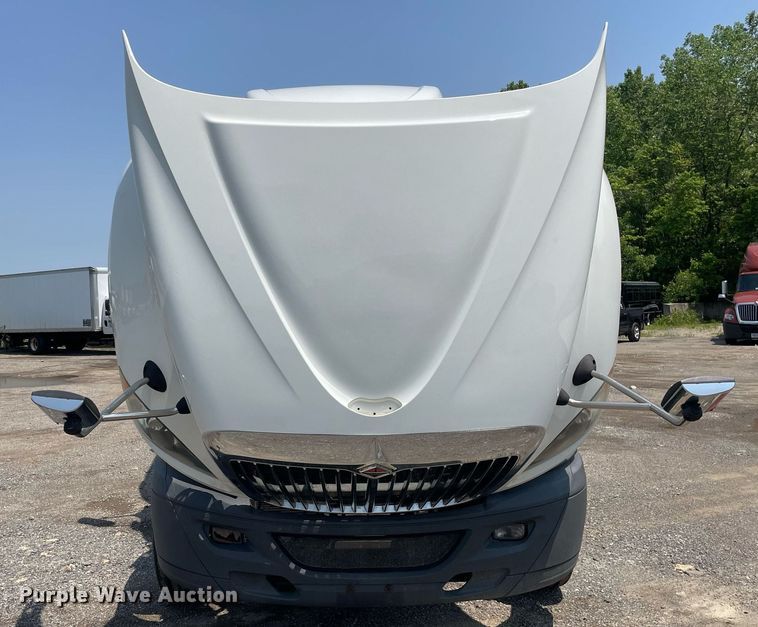 image for item LJ9674 2015 International ProStar Plus 122  semi truck