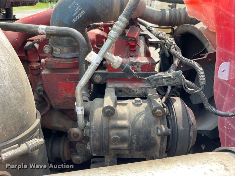 image for item LJ9677 2016 Kenworth T680  semi truck