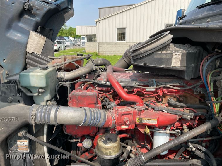 image for item LJ9678 2016 Kenworth T680  semi truck