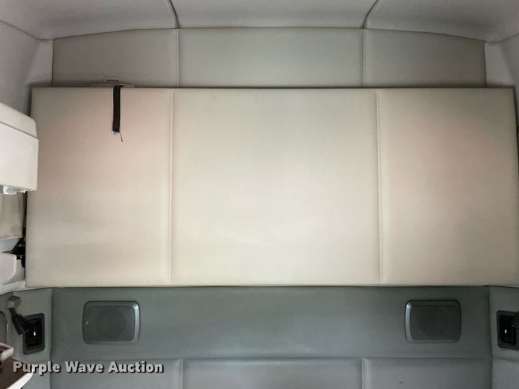 image for item LJ9679 2016 Kenworth T680  semi truck