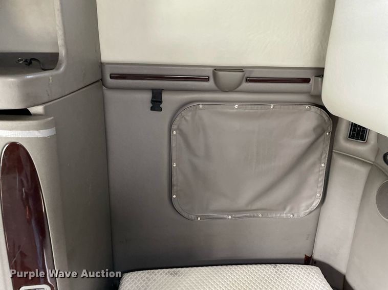 image for item LJ9680 2016 Peterbilt 587  semi truck