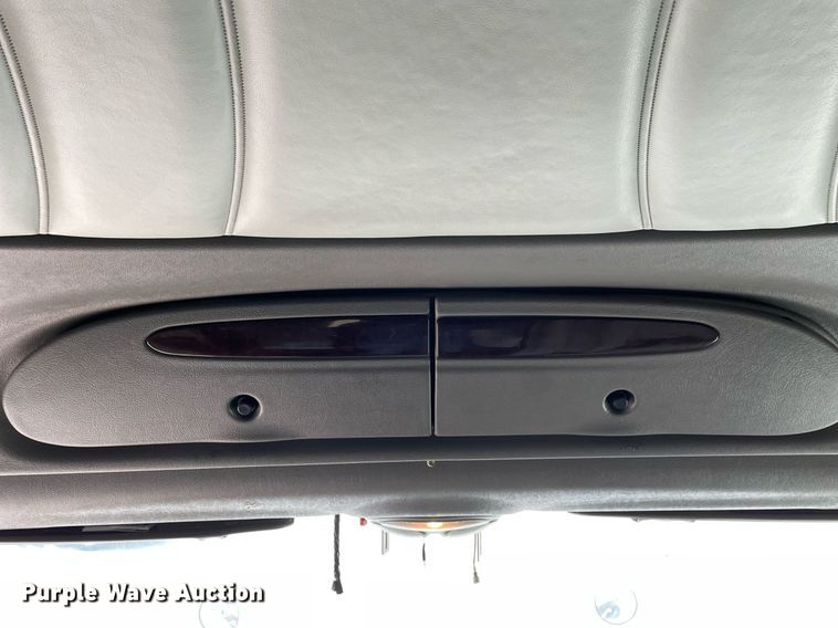 image for item LJ9680 2016 Peterbilt 587  semi truck