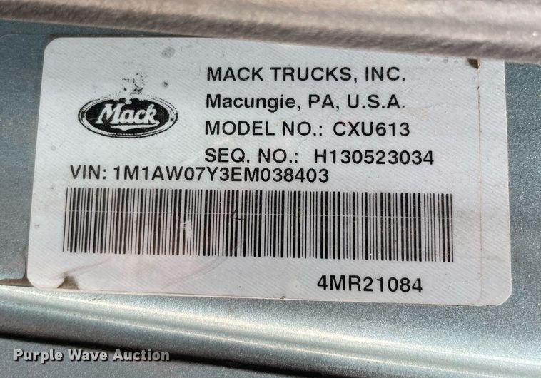 image for item LJ9681 2014 Mack CXU613  semi truck