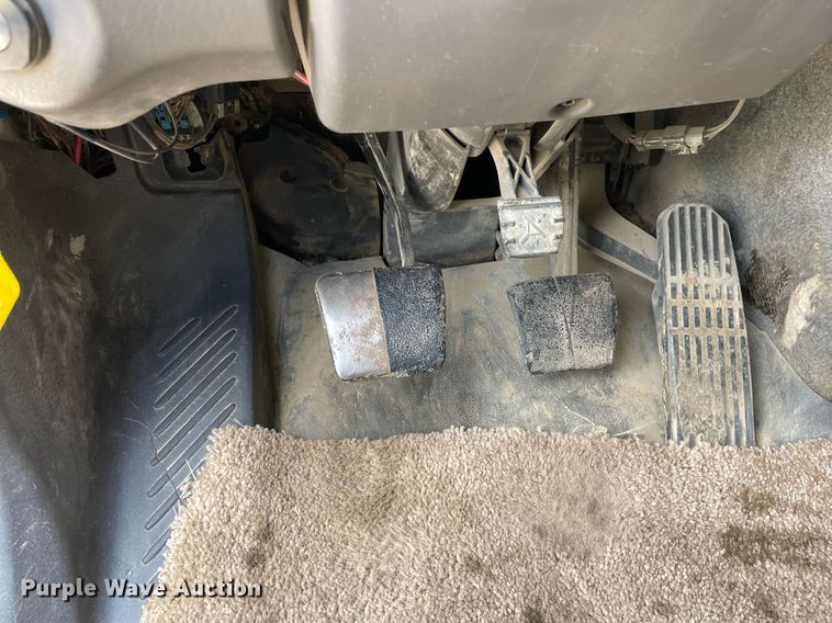 image for item LJ9686 2007 Freightliner Business Class M2  dump truck