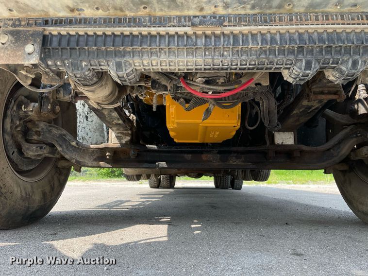 image for item LJ9686 2007 Freightliner Business Class M2  dump truck