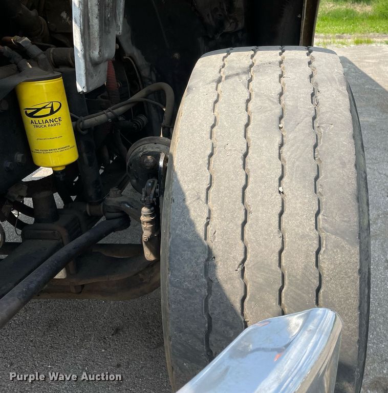 image for item LJ9686 2007 Freightliner Business Class M2  dump truck