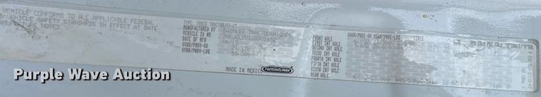 image for item LJ9687 2016 Freightliner Cascadia 125  semi truck