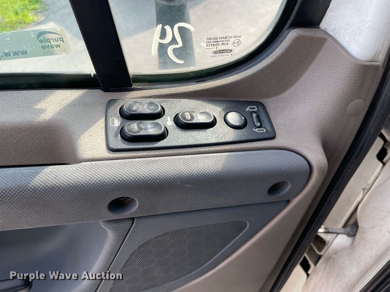 image for item LJ9689 2016 Freightliner Cascadia 125  semi truck