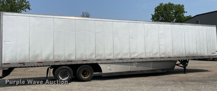 image for item LJ9691 2015 Utility  refrigerated van trailer