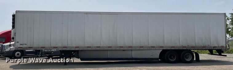 image for item LJ9691 2015 Utility  refrigerated van trailer