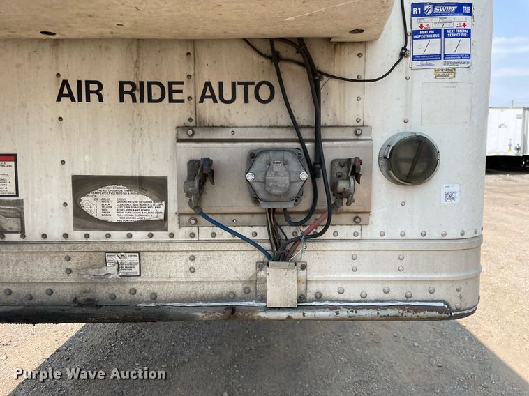 image for item LJ9692 2013 Great Dane CTL-1114-31053  refrigerated van trailer