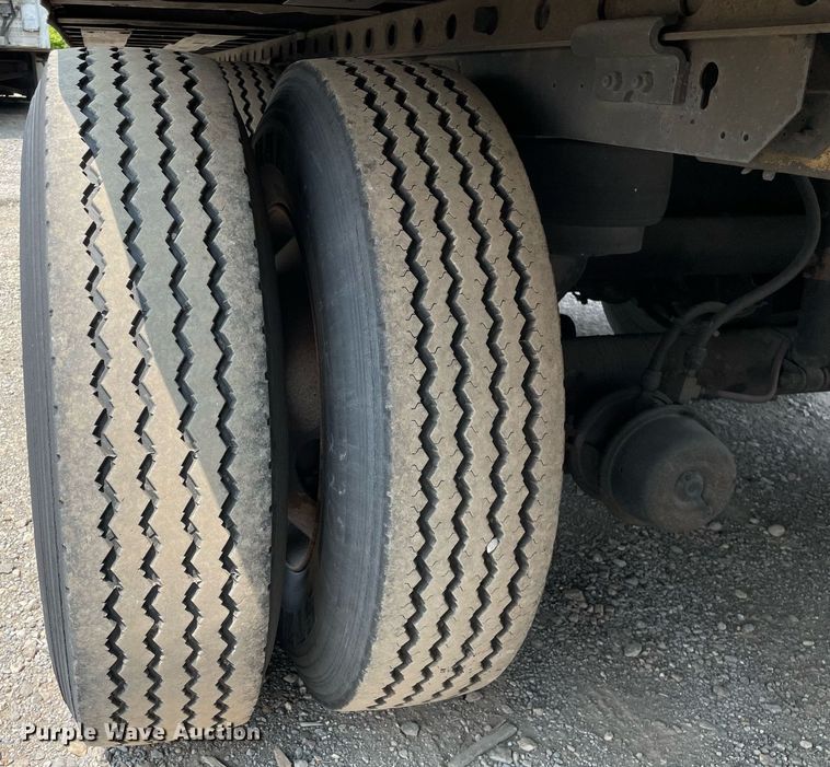 image for item LJ9692 2013 Great Dane CTL-1114-31053  refrigerated van trailer