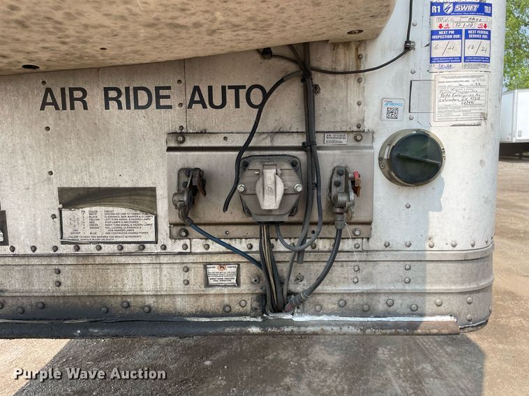 image for item LJ9694 2013 Great Dane CTL-1114-31053  refrigerated van trailer