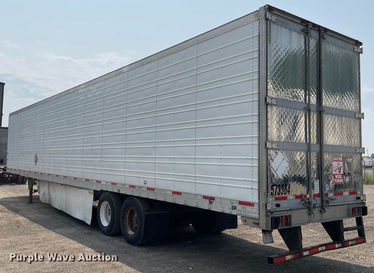 image for item LJ9695 2013 Utility VS2RA  refrigerated van trailer