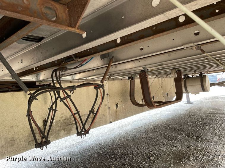 image for item LJ9695 2013 Utility VS2RA  refrigerated van trailer