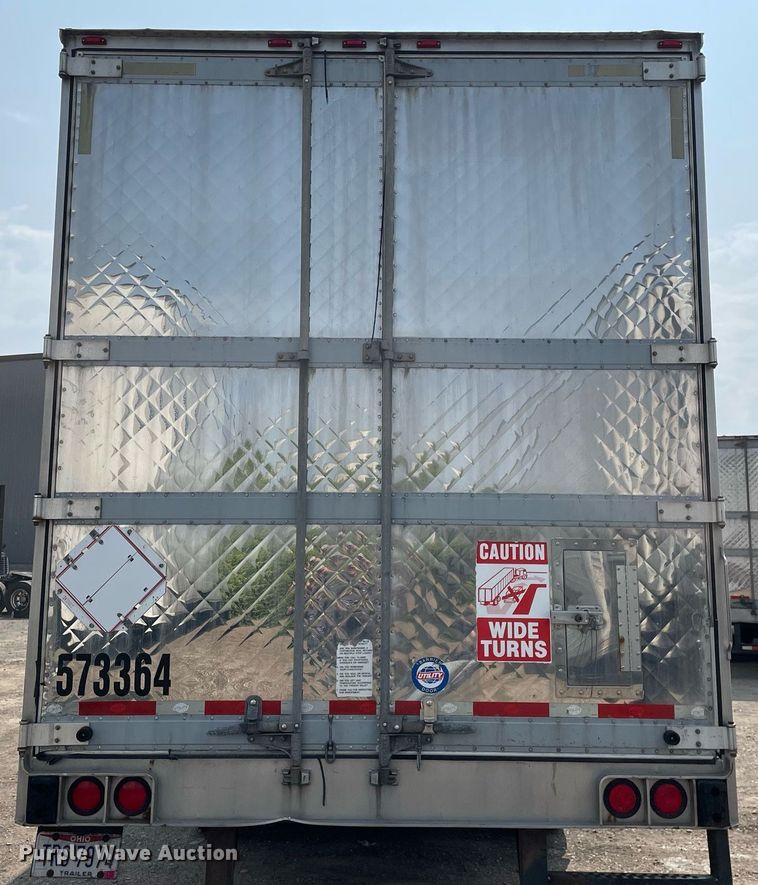 image for item LJ9695 2013 Utility VS2RA  refrigerated van trailer