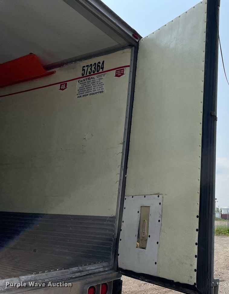 image for item LJ9695 2013 Utility VS2RA  refrigerated van trailer