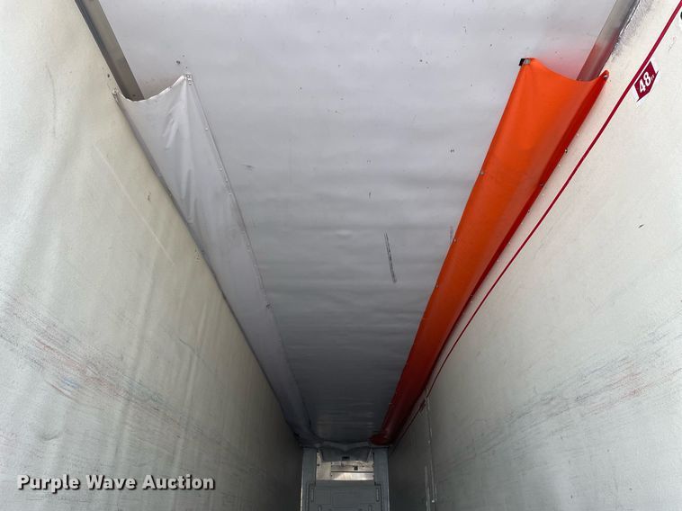 image for item LJ9695 2013 Utility VS2RA  refrigerated van trailer