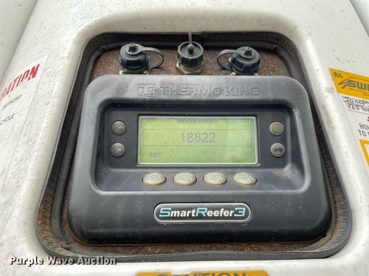 image for item LJ9695 2013 Utility VS2RA  refrigerated van trailer