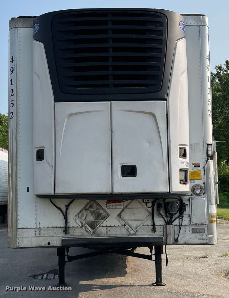 image for item LJ9696 2014 Utility  refrigerated van trailer