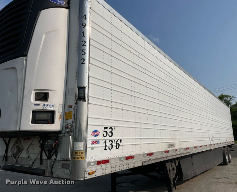 image for item LJ9696 2014 Utility  refrigerated van trailer