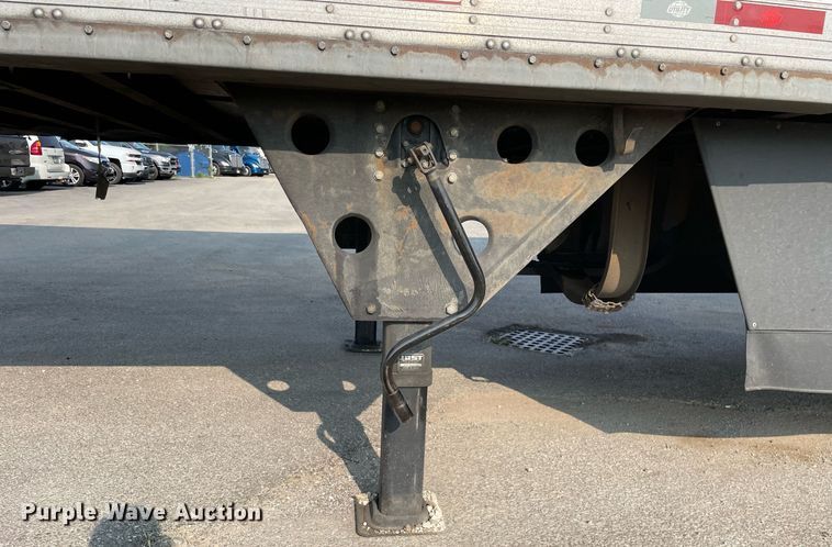 image for item LJ9696 2014 Utility  refrigerated van trailer