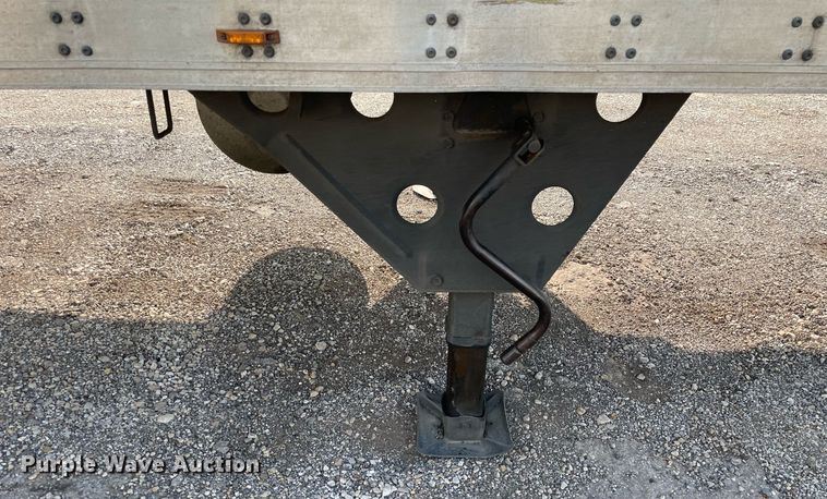 image for item LJ9697 2013 Utility  refrigerated van trailer