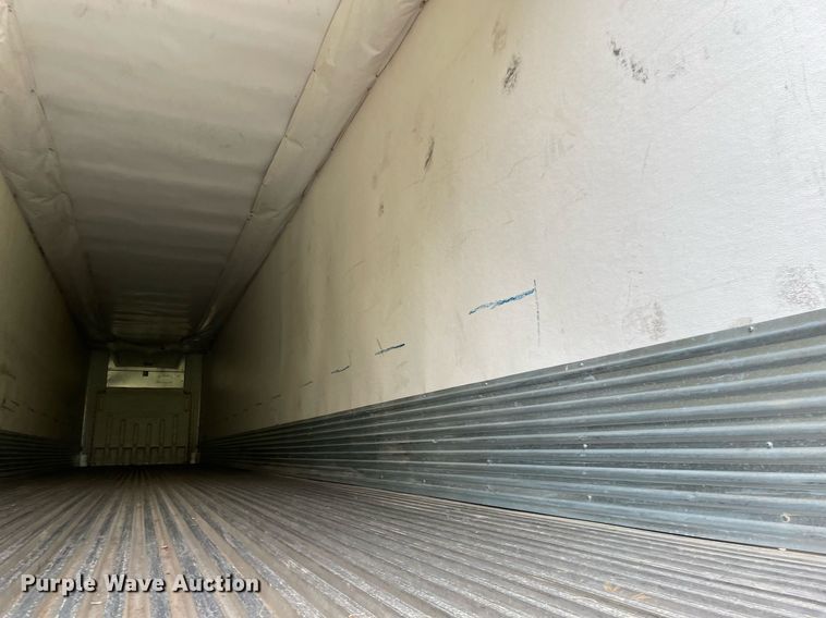 image for item LJ9697 2013 Utility  refrigerated van trailer