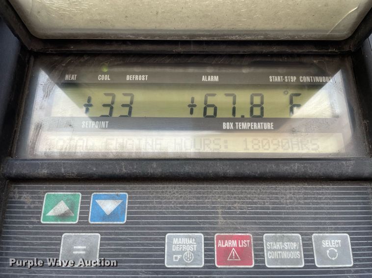 image for item LJ9697 2013 Utility  refrigerated van trailer